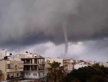Κύπρος: Ο ανεμοστρόβιλος έφερε «τα πάνω κάτω» (βίντεο-φωτο)